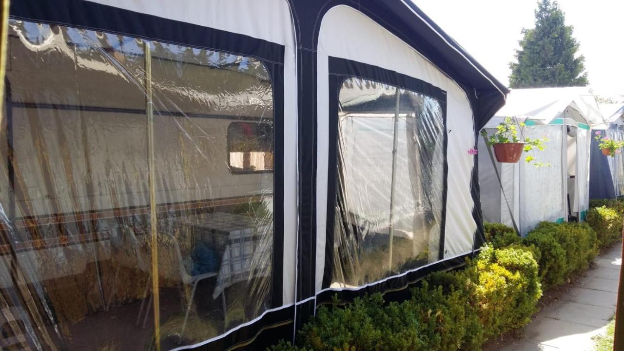 Caravans Magda Niechorze Exterior foto